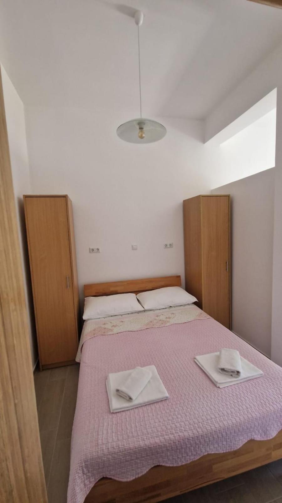 Apartmani Butigan-Tiha Luka 内乌姆 外观 照片