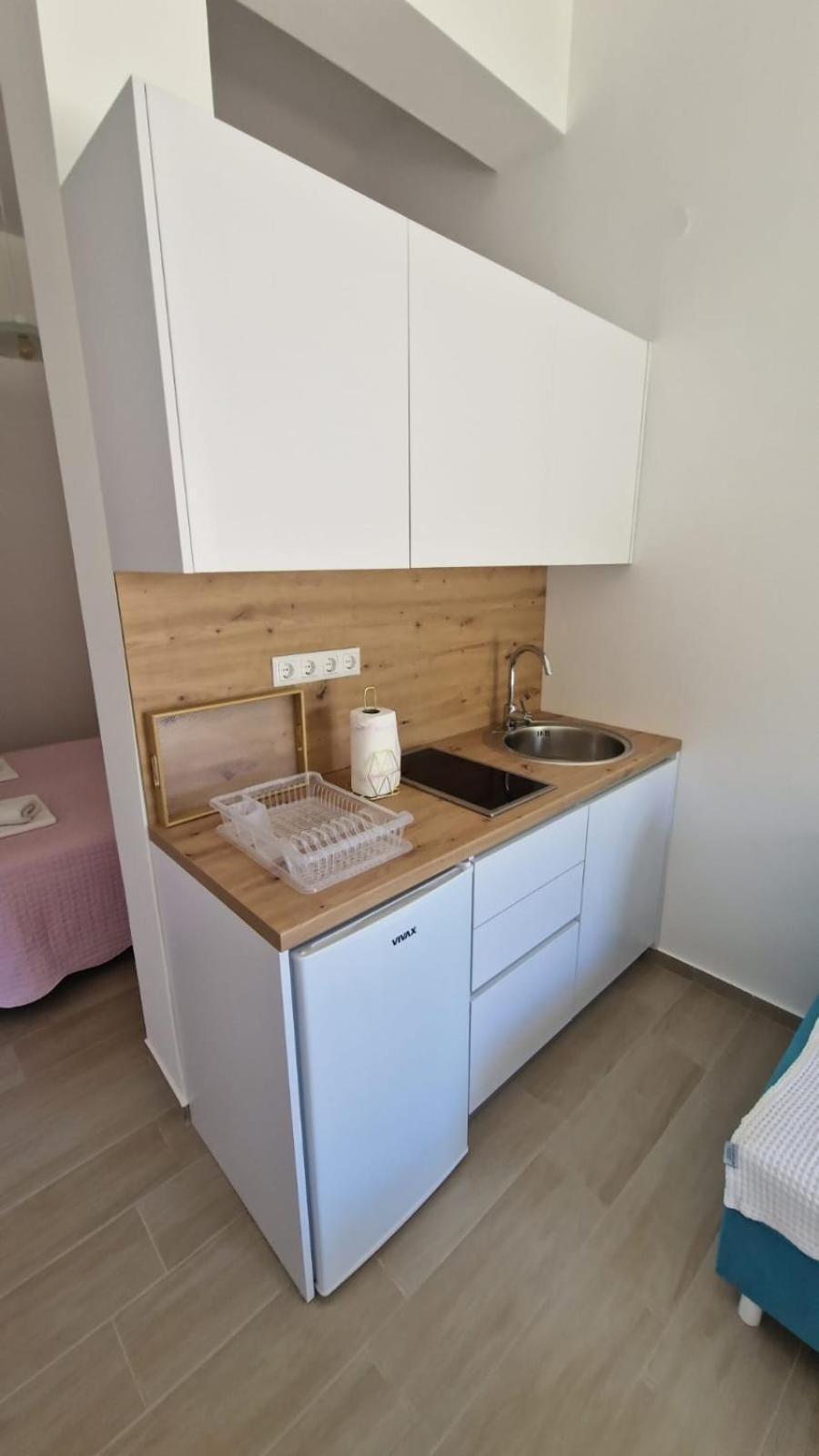 Apartmani Butigan-Tiha Luka 内乌姆 外观 照片