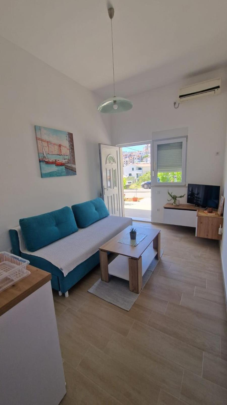 Apartmani Butigan-Tiha Luka 内乌姆 外观 照片