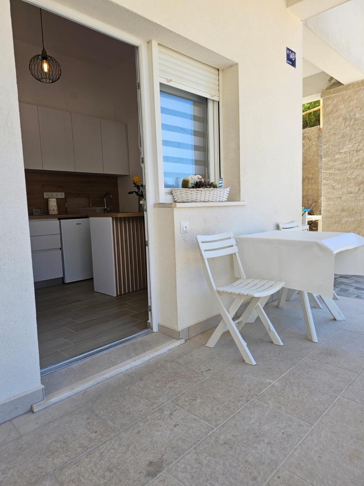 Apartmani Butigan-Tiha Luka 内乌姆 外观 照片